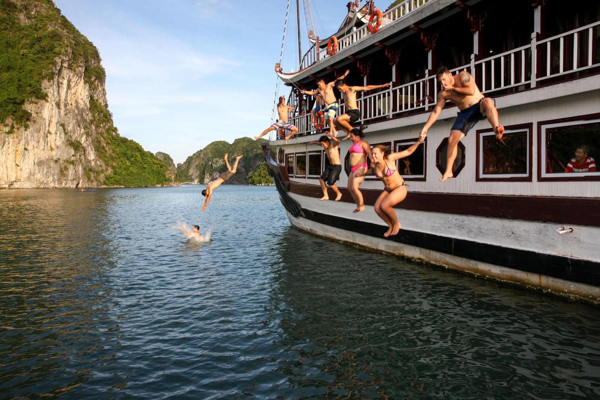 Royal Palace Cruise Ha Long Bagian luar foto